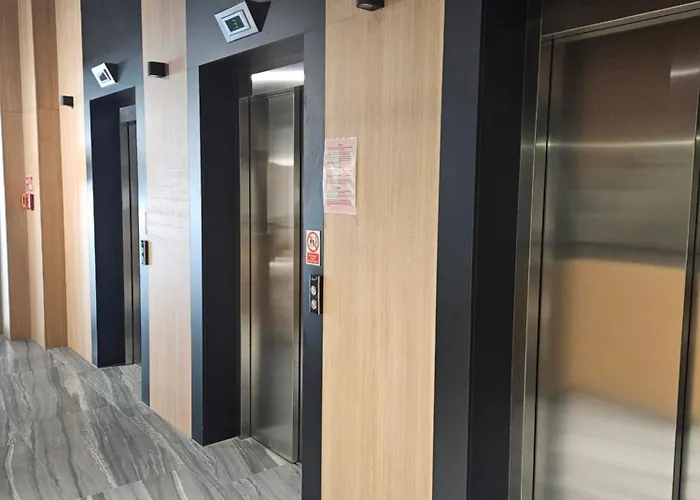 Delux Kasprowicza 20c Prywatny Parking Basen Sauna Oraz Silownia W Cenie *